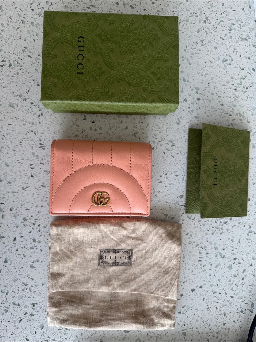 AGucci Pink Leather GG Wallet